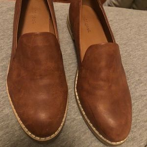 Indigo Rd. Brown barely used loafers